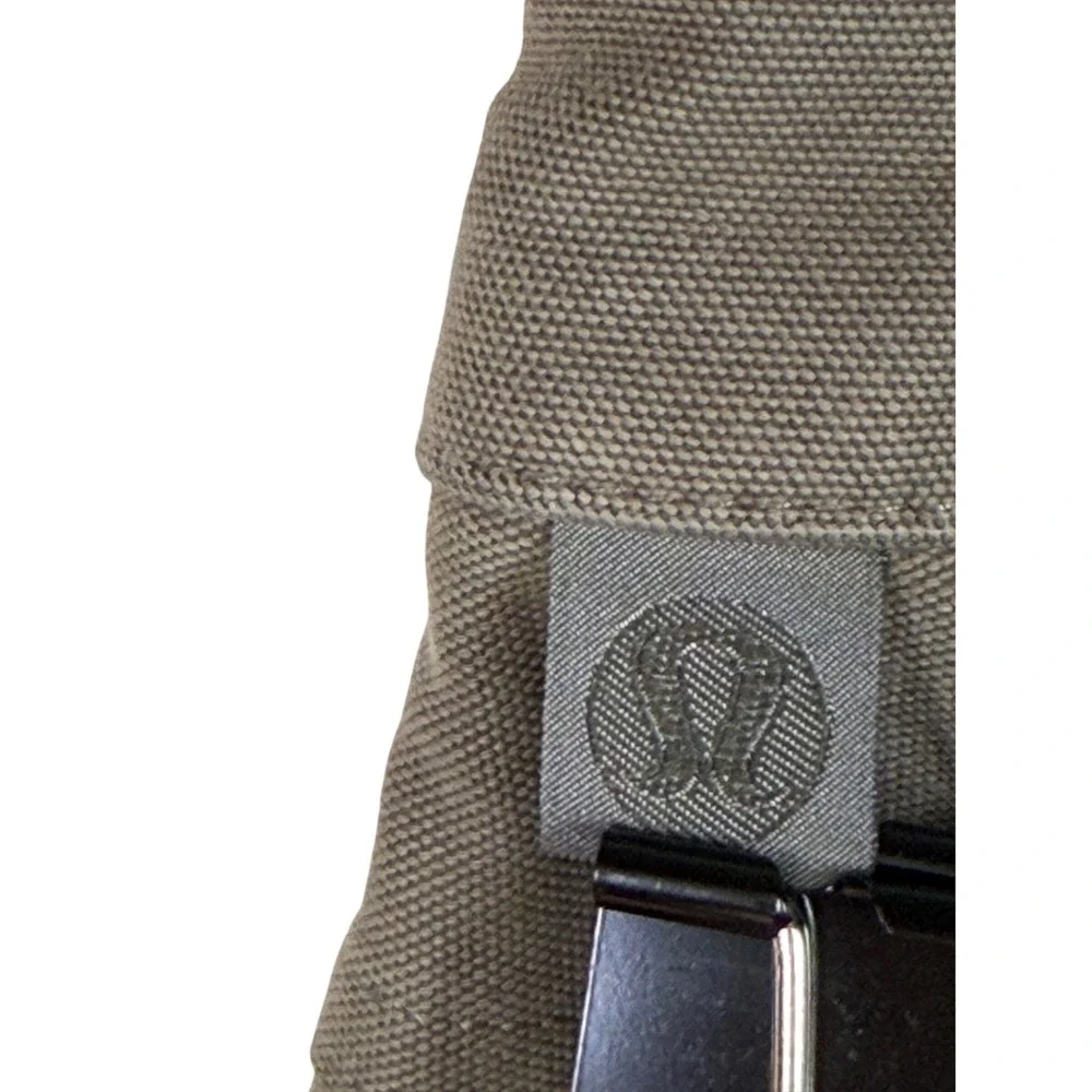 Lululemon ABC Slim Fit Pant Men 28 Olive Warpstreme 5 Pocket Tapered Performance